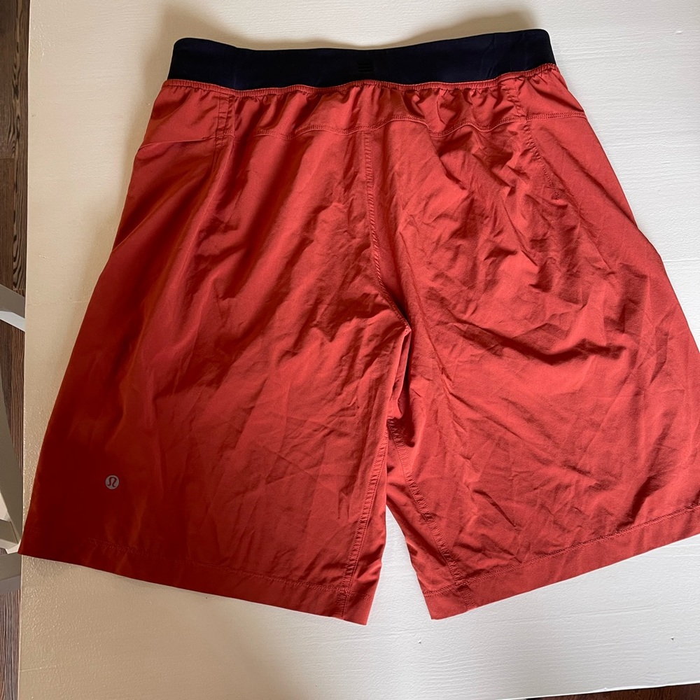 Like New Men’s Lululemon shorts Large Sunset Orange